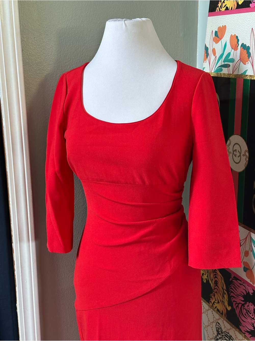 Diane Von Furstenberg Vibrant Red Scoop-Neck Sheath Bodycon Dress Formal Wedding - Picture 3 of 8